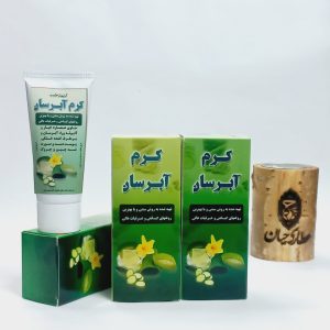 کرم آبرسان – تغذیه‌کننده و مرطوب‌کننده طبیعی پوست